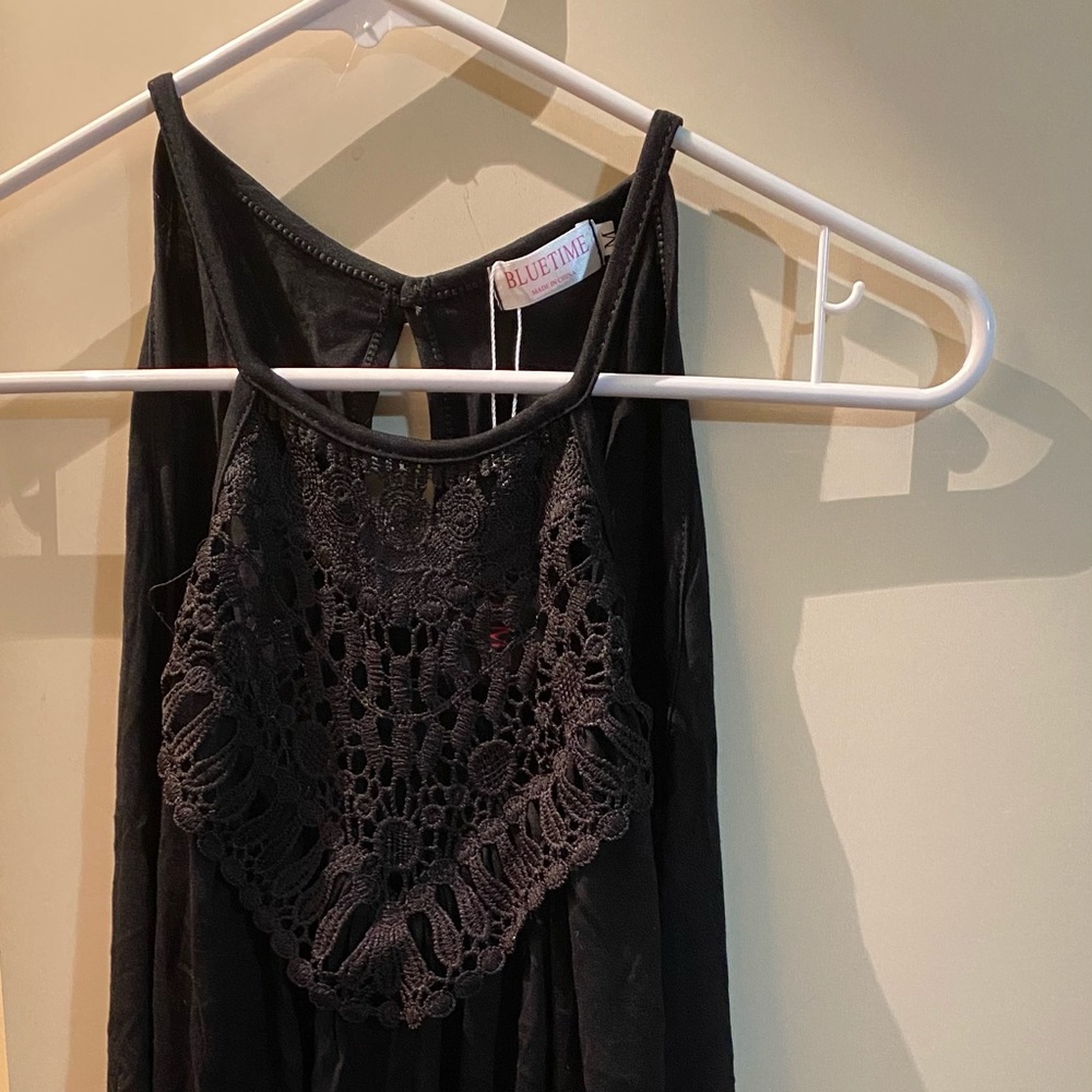 Black pace halter top